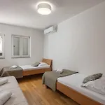 Appartement Oasis Jadreski Pool *