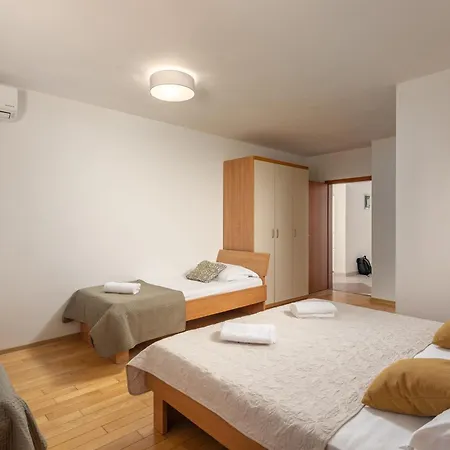 Apartman Oasis Jadreski Pool Pula