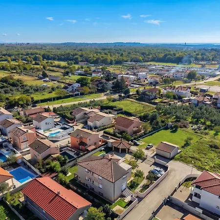 Apartman Oasis Jadreski Pool *