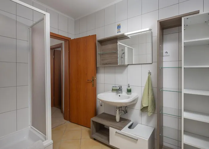 Oasis Jadreski Pool Lägenhet Pula