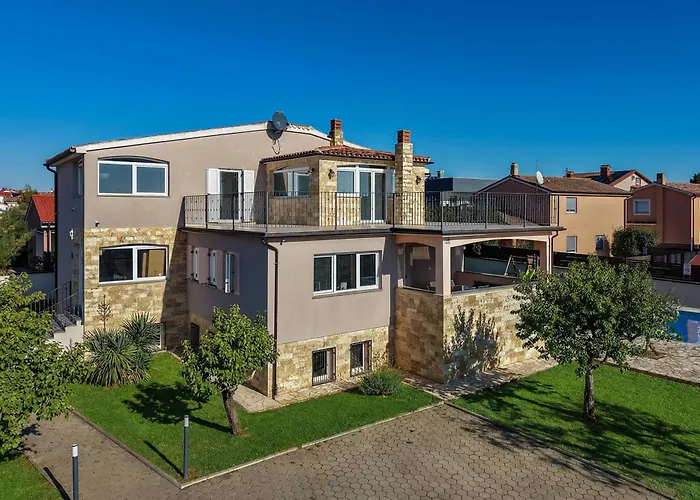 Lägenhet Oasis Jadreski Pool *